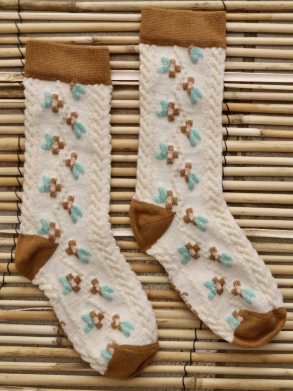 Bonjour Diary Farandole Flowers
Socks